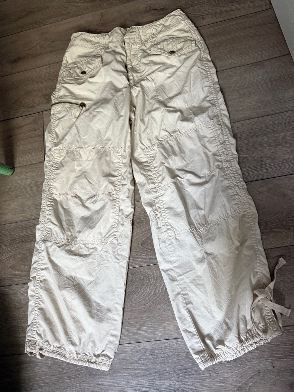 Women's Cream Cargo Capris - Casual Utility Style